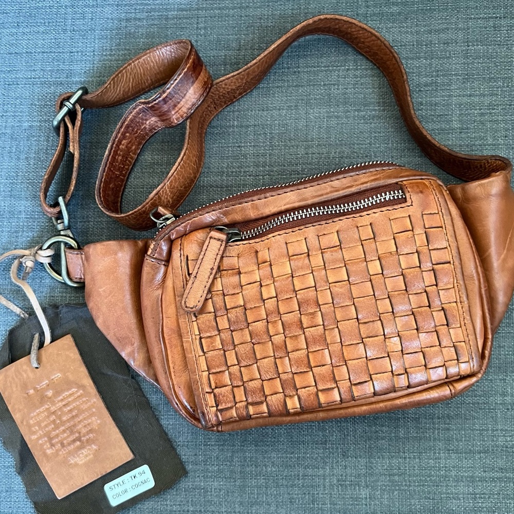 NWT VILENCA HOLLAND WEAVED LEATHER  SLING CROSSBODY BAG FANNY PACK